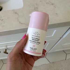 Drunk elephant baby facial